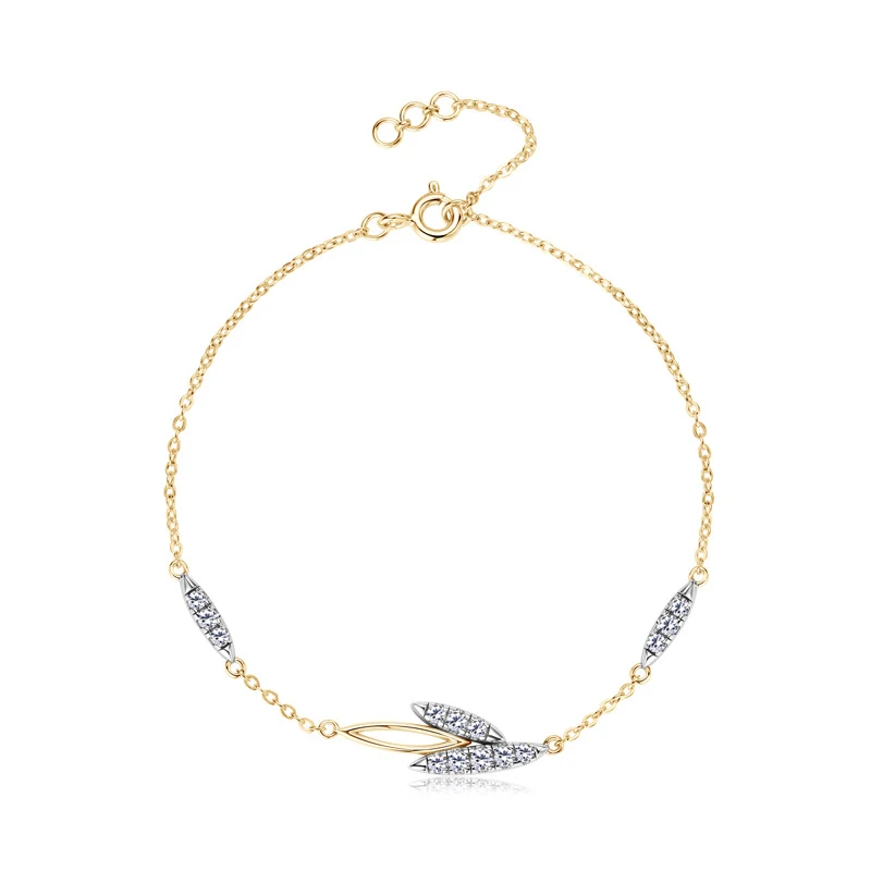 Bracciale semplice con diamante a foglia, abbinabile a tutto. Un accessorio elegante e versatile per ogni outfit, perfetto per uso quotidiano e occasioni speciali.