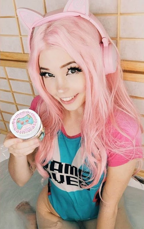 Cosplay Instagrammer Sells Her Bath Water To Fans