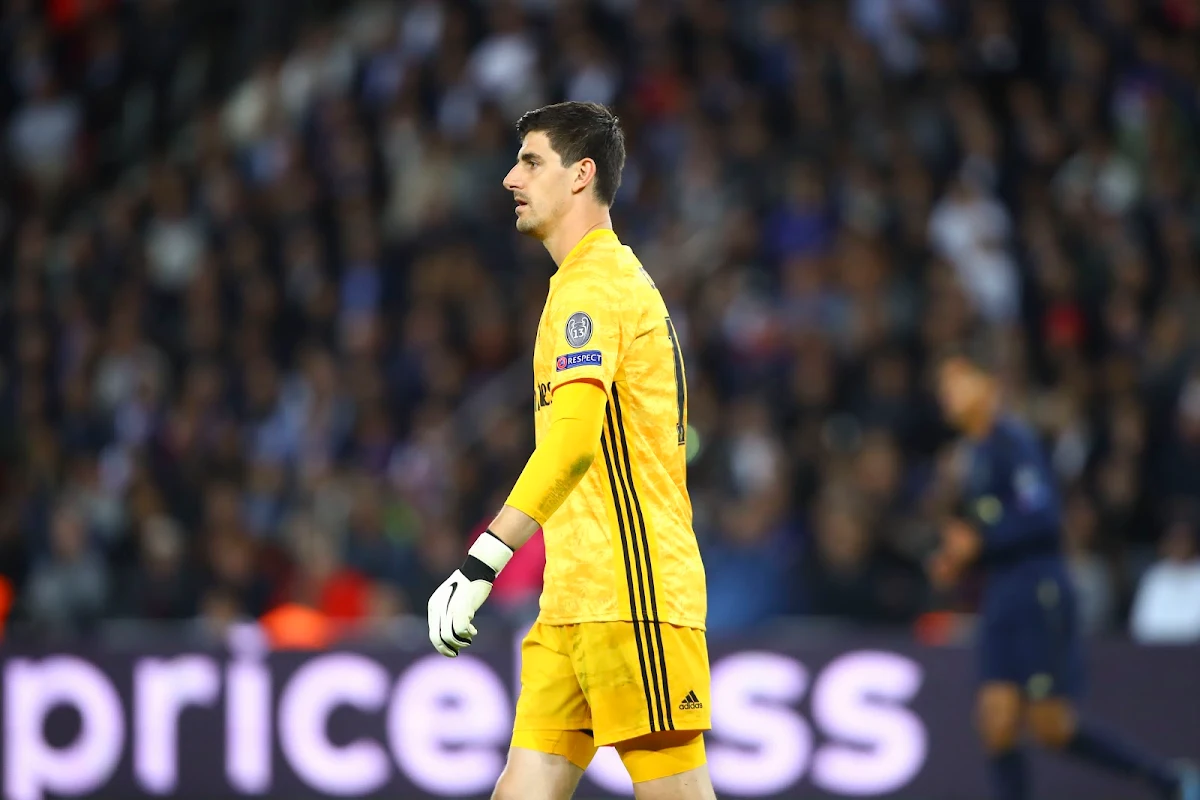 Opvallend: Zidane laat Courtois in de kleedkamer na de rust 