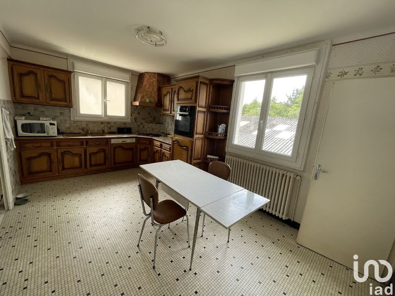 Vente maison 6 pièces 91 m² à Bourbriac (22390), 142 500 €