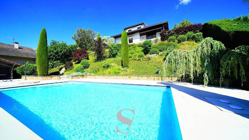 House with terrace 1