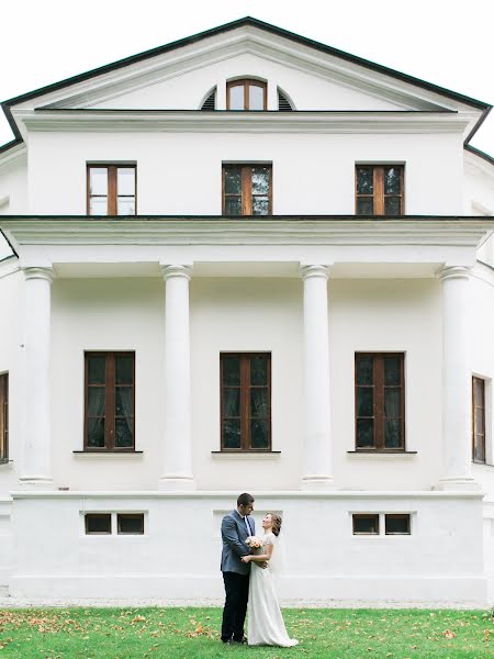 Wedding photographer Vera Smirnova (verasmirnova). Photo of 3 May 2019