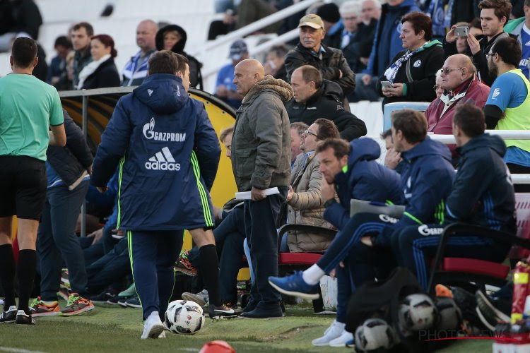 Coucke door het lint na rode kaart in oefenmatch: "Nooit gedacht dat ik Benidorm Bastards live zou meemaken"