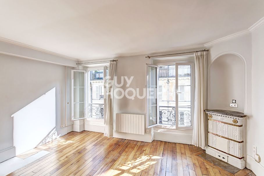 Vente appartement 6 pièces 108 m² à Paris 16ème (75016), 1 360 000 €