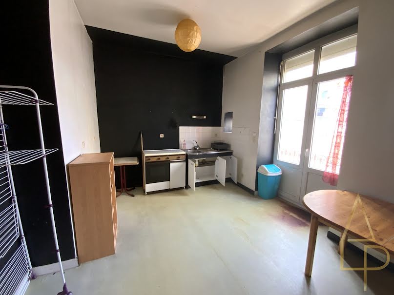 Vente maison  1106 m² à Montceau-les-Mines (71300), 350 000 €