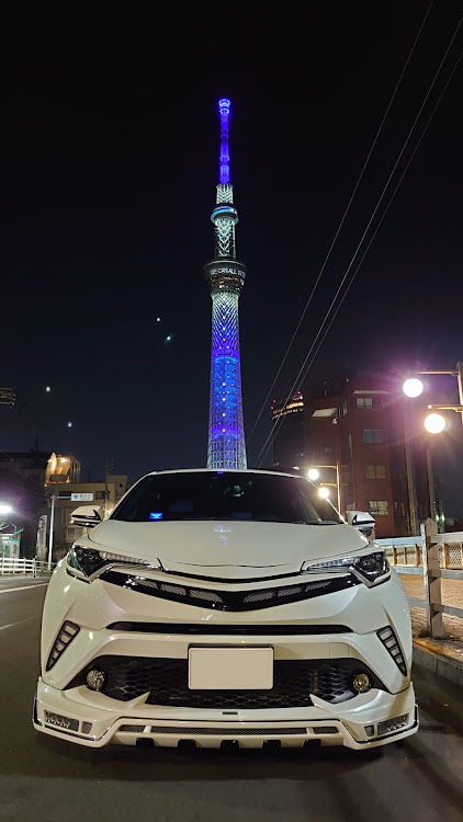C-HRのROWEN・discover_ct・目指せPickUpCars・スカイツリー・イイネ！は見ましたよ！の証😃に関するカスタム事例の投稿画像7枚目