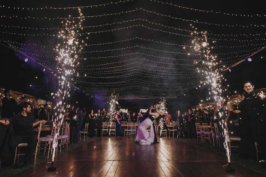 Fotógrafo de casamento Jair Vázquez (jairvazquez). Foto de 8 de dezembro 2022