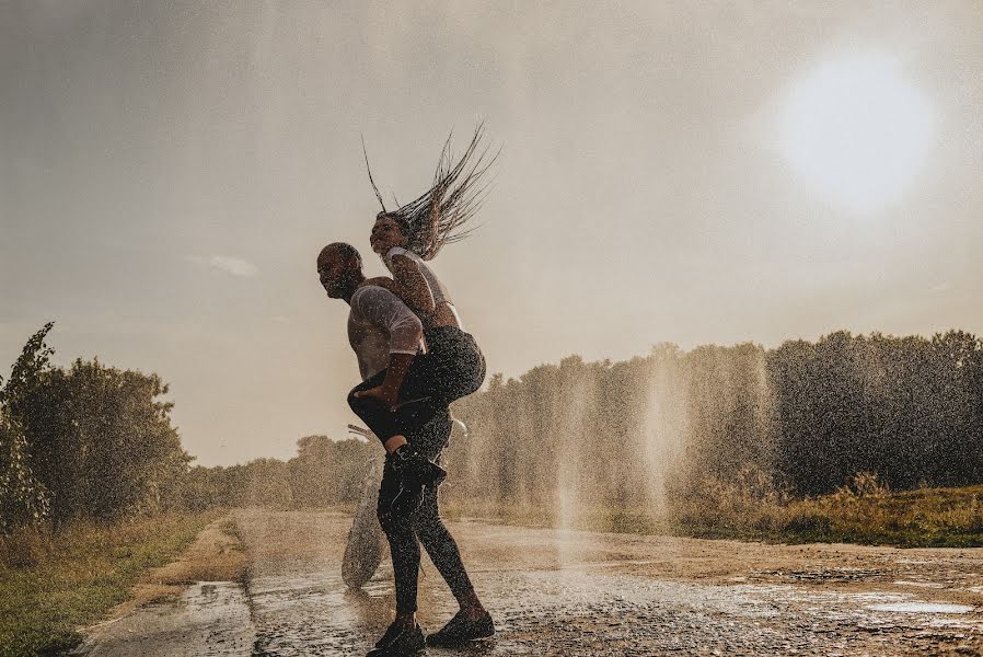 Fotógrafo de bodas Mariya Pashkova (lily). Foto del 31 de julio 2019