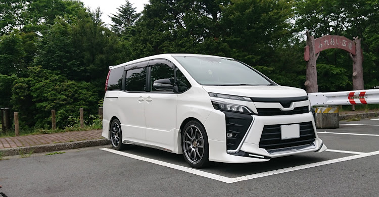 ヴォクシーの7月は記念日が沢山・単身赴任終了まであと僅か・長男誕生日・七夕の日・早く帰りたい〜〜に関するカスタム事例の投稿画像1枚目