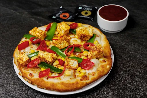 Spicy Paneer Pizza