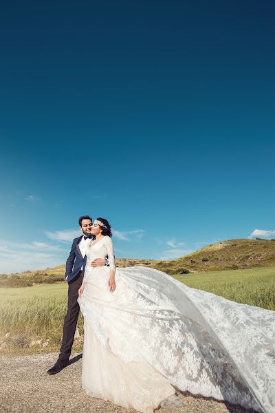 Wedding photographer Hakan Özfatura (ozfatura). Photo of 12 December 2017