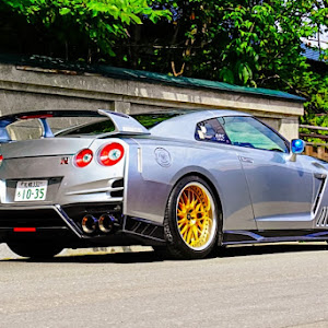 NISSAN GT-R R35