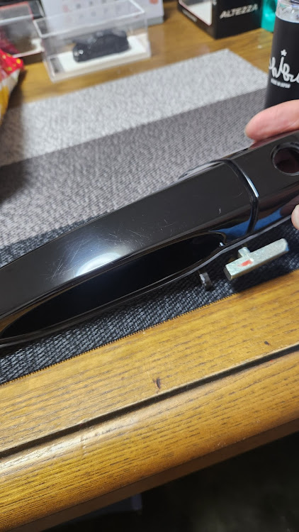 アルテッツァの4連休中・10月もヤラシクお願いします🤣・アウタードアハンドル交換に関するカスタム事例の投稿画像16枚目