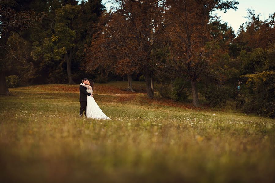 Fotógrafo de bodas Janos Szilvasi (szilvasijanos). Foto del 1 de diciembre 2018