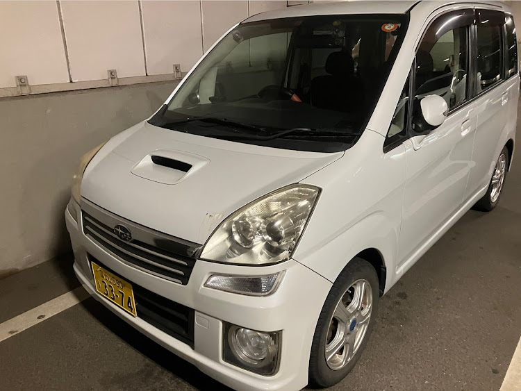 ステラのステラカスタムRS・駐車場撮影・お題提出・愛車の横顔に関するカスタム事例の投稿画像2枚目
