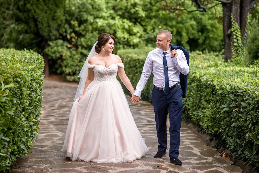 Fotografo di matrimoni Inna Ryabichenko (riabinna). Foto del 16 ottobre 2018