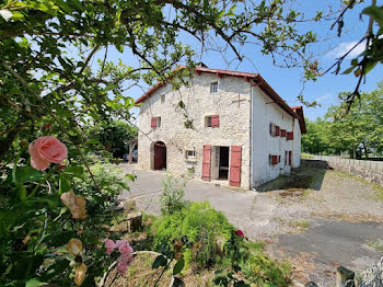 maison à Guiche (64)