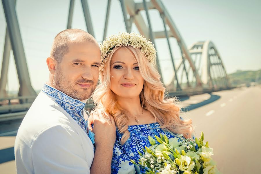 Photographe de mariage Roman Likhvan (likhvan). Photo du 5 février 2016