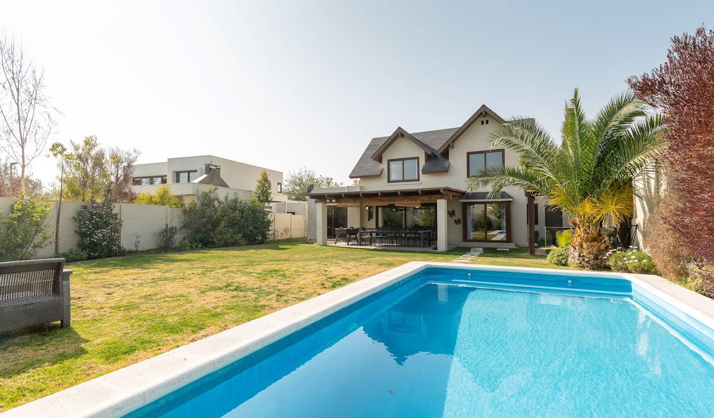 Maison avec jardin et terrasse Colina