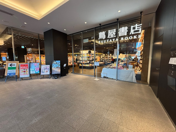 シビックタイプRの謹賀新年2025・ドライブ・スターバックス奈良蔦屋書店・奈良コンベンションセンターに関するカスタム事例の投稿画像2枚目