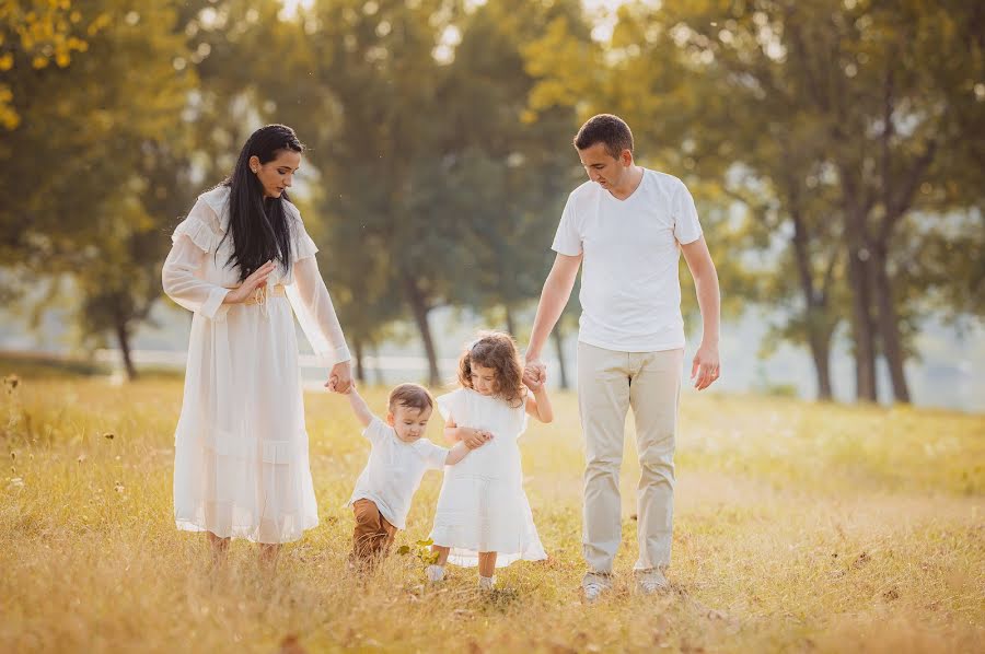 Fotógrafo de bodas Constantin Alin (constantinalin). Foto del 21 de septiembre 2022