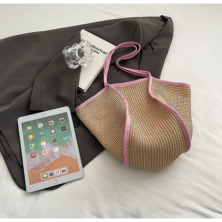 Women's Retro Vacation Style Straw Woven Large Capacity Bag. Perfect for holidays, beach trips and everyday use with amp