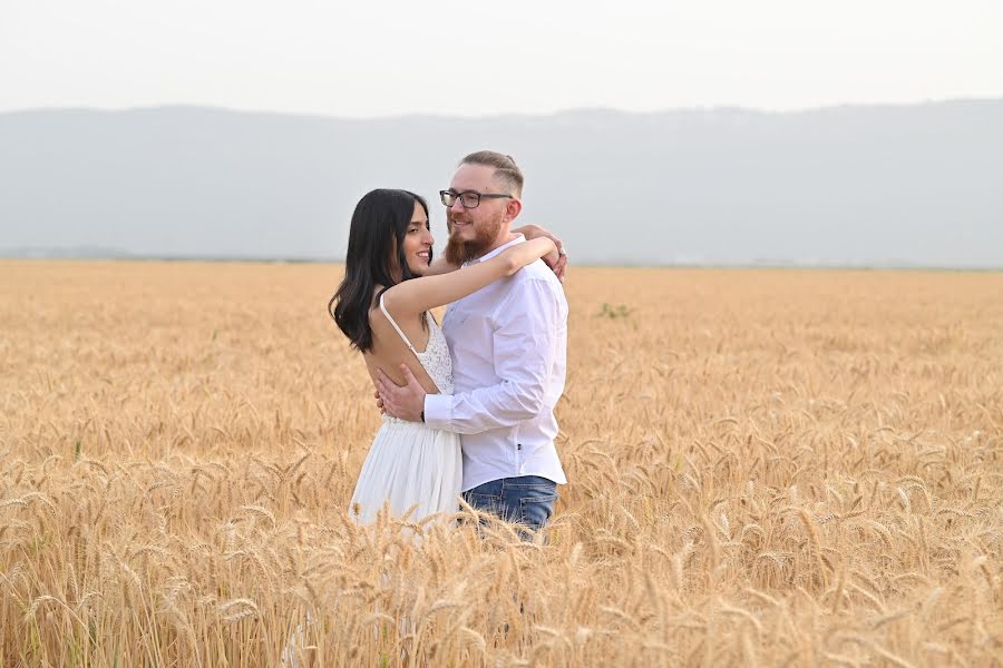 Wedding photographer Mor Levi (morlevi). Photo of 20 April 2021