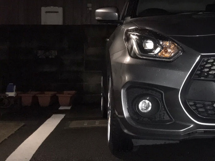 スイフトスポーツのあなたの車へのこだわりは？に関するカスタム事例の投稿画像4枚目