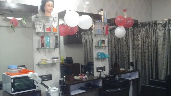 Scissor Trix Hair and Beauty Salon photo 