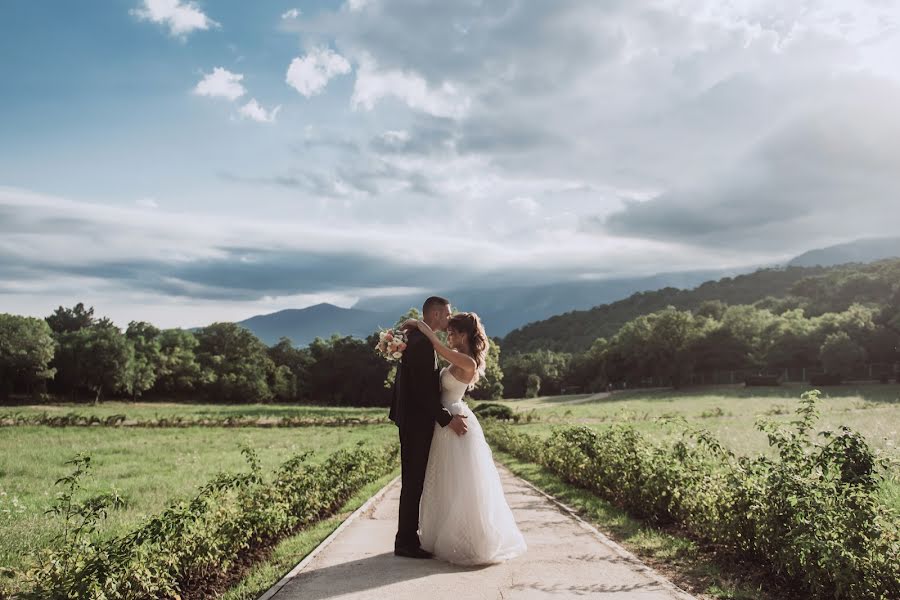 Fotógrafo de casamento Irina Rodchenko (rodchenko). Foto de 17 de setembro 2019