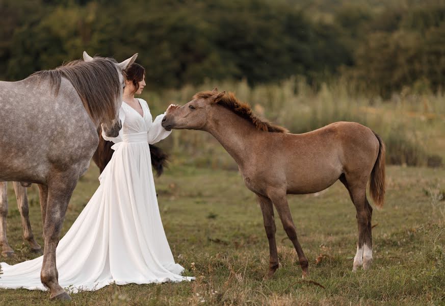 Fotógrafo de bodas Darya Popova (daryapopovaphoto). Foto del 22 de agosto 2023