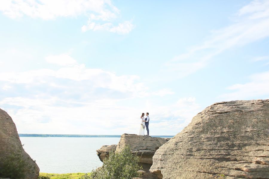 Fotografo di matrimoni Anna Stenina (annastenina86). Foto del 4 agosto 2017