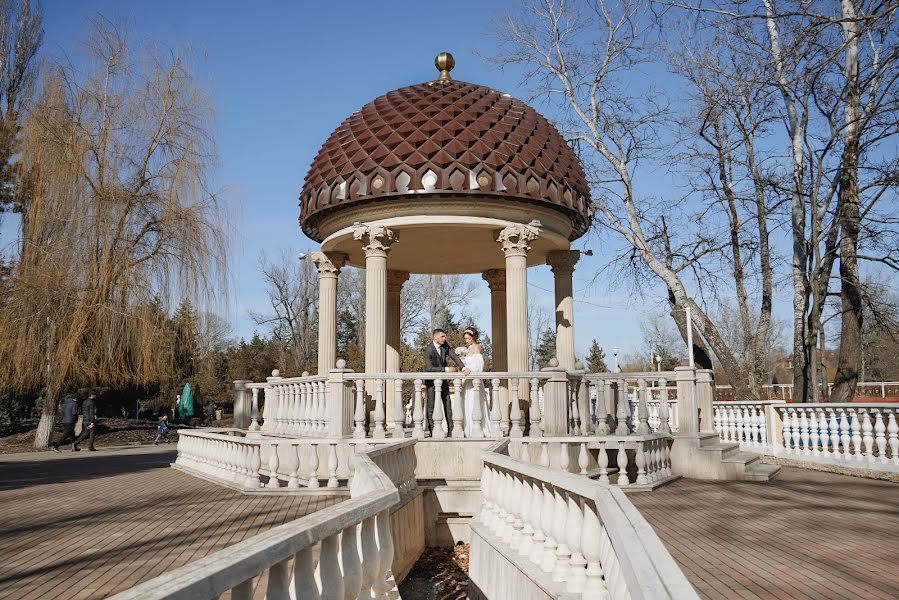 Fotografo di matrimoni Ella Tkalenko (elli). Foto del 18 febbraio 2022