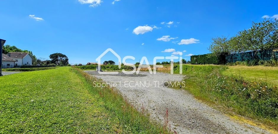 Vente terrain  2001 m² à Pouillon (40350), 98 000 €