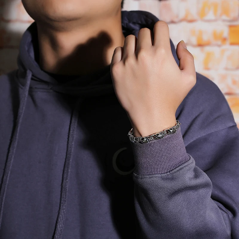 Title 6, Bracelet tête de mort punk en argent sterling S...