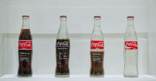 Inserções em circuitos ideológicos: Projeto Coca-Cola