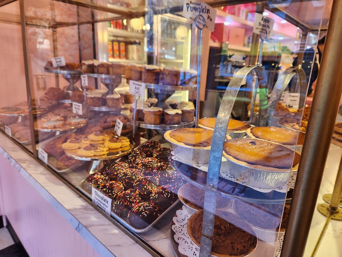 Gluten-Free at Posh Pop Bakeshop