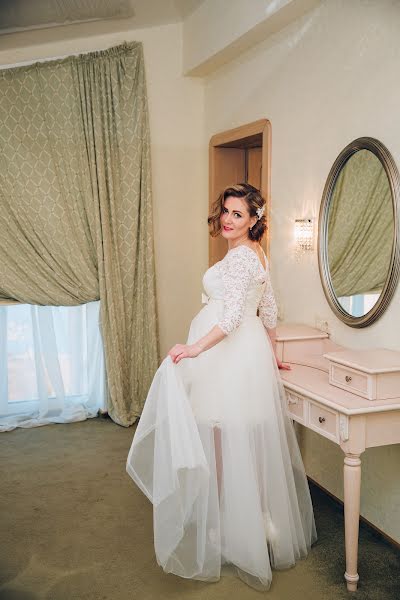 Wedding photographer Oksana Shakhanskikh (roksana). Photo of 13 February 2018