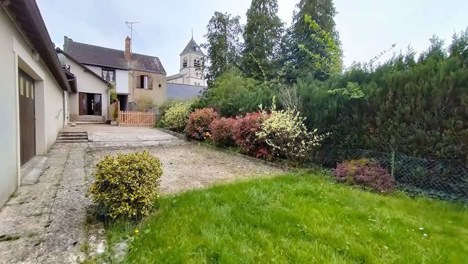 Vente maison 7 pièces 121 m² à Nibelle (45340), 139 000 €