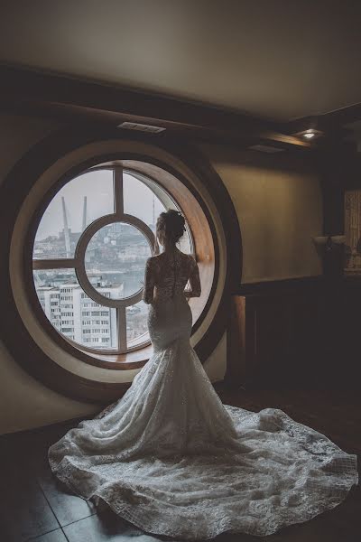 Wedding photographer Elena Kulichkova (elenakul). Photo of 13 June 2019