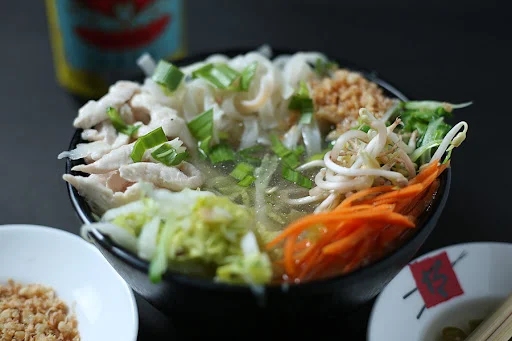 Chicken Noodle Soup With Burnt Garlic