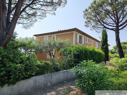 Property with pool 1