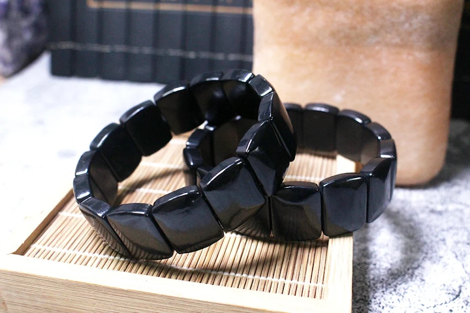 Russische Graphitoid handmatige armband AliExpress Etnische stijl, uniek design, duurzaam, perfect voor mannen en vrouwen.