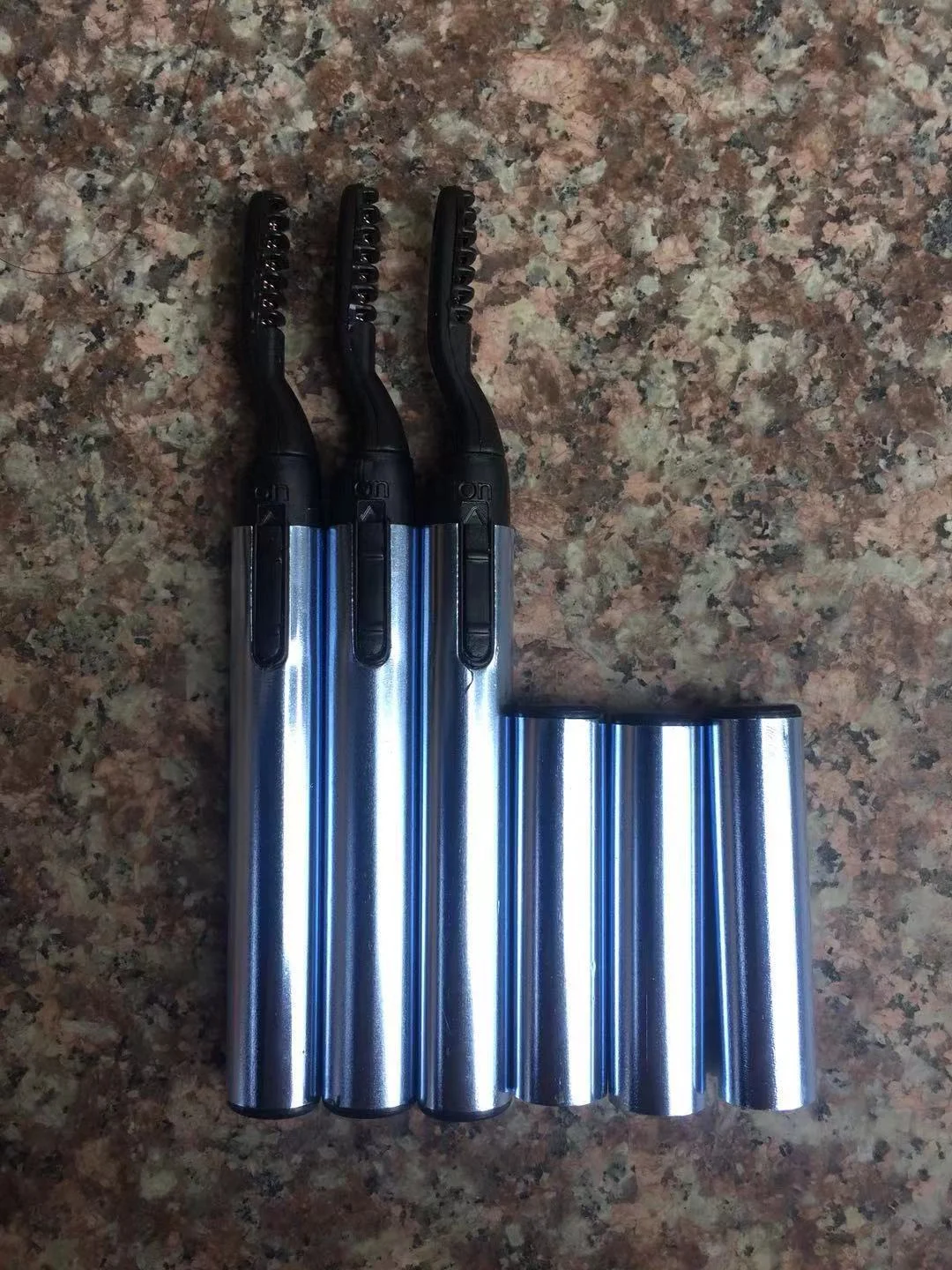 Title 4, Mini Rehausseur de Cils Électrique Portable Cha...