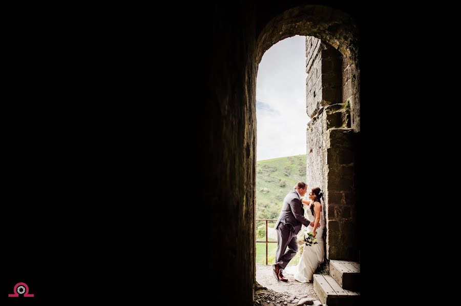 Wedding photographer Nathan Eames (libraphoto). Photo of 1 June 2019