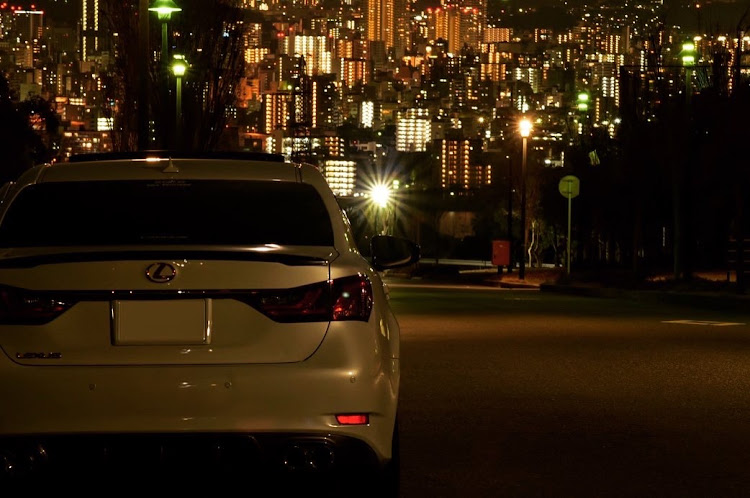 GSのLEXUS・GS・3月もよろしくお願いします・夏タイヤに交換に関するカスタム事例の投稿画像1枚目