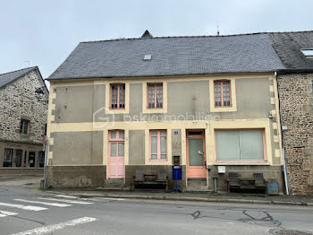 maison à Bazouges-la-Pérouse (35)