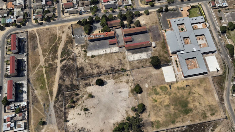 Uitsig Secondary School (centre) in Cape Town must close down, the Supreme Court of Appeal has ruled. The buildings to the right belong to Tygersig Primary School.