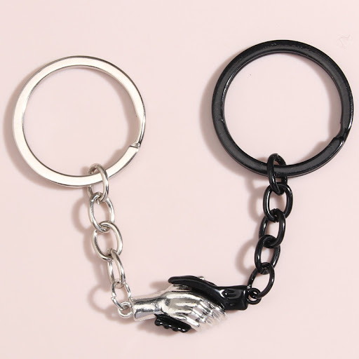 Title 1, New Magnetic Love Couple Girlfriend Keychain Ac...