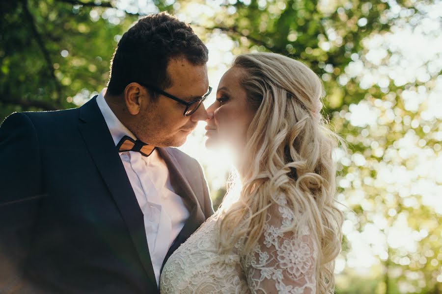 Fotógrafo de casamento Marie Filonenko (brushandfeathers). Foto de 21 de fevereiro 2019